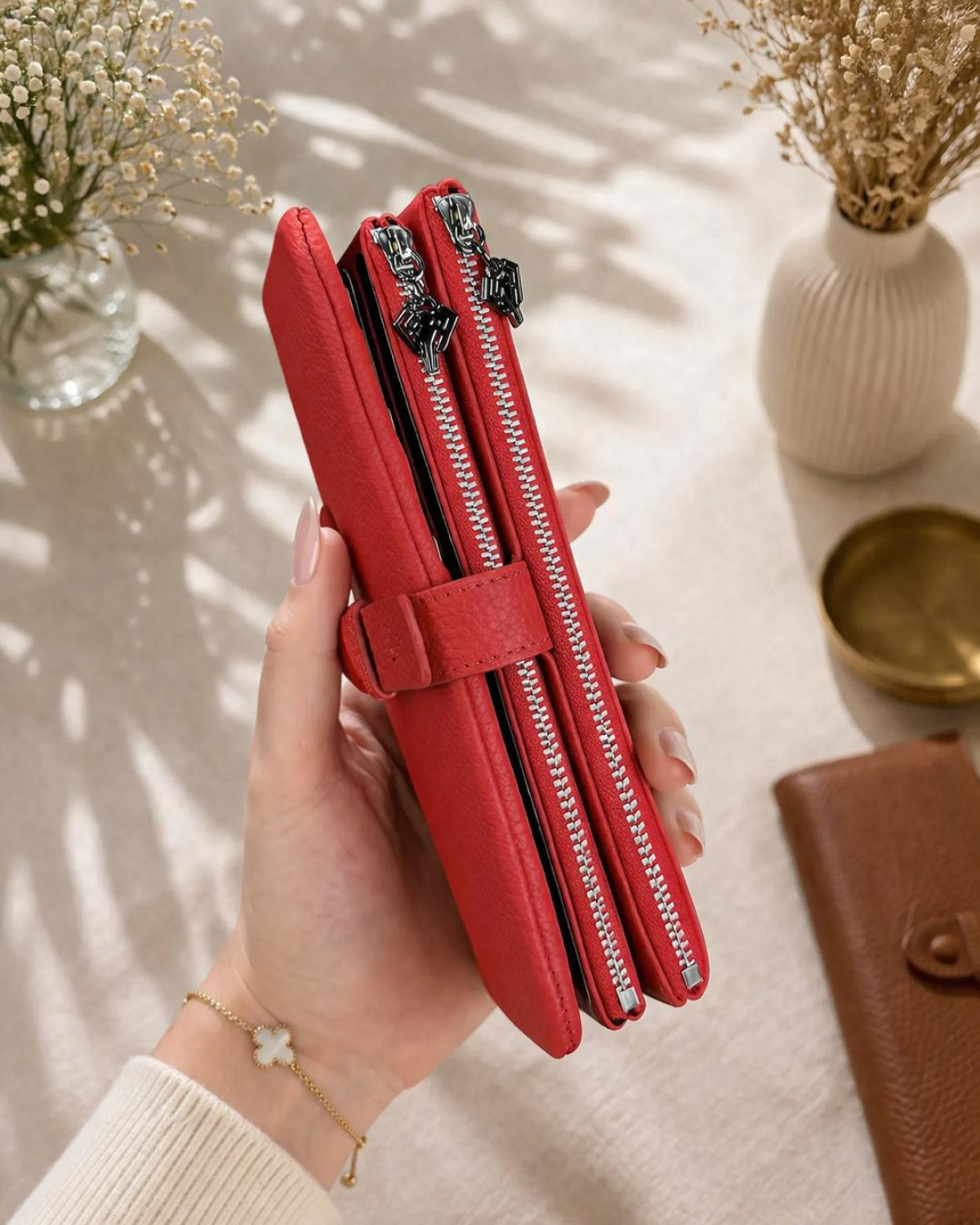 Valeria Cüzdan Fermuarlı ve Mıknatıslı - Kırmızı