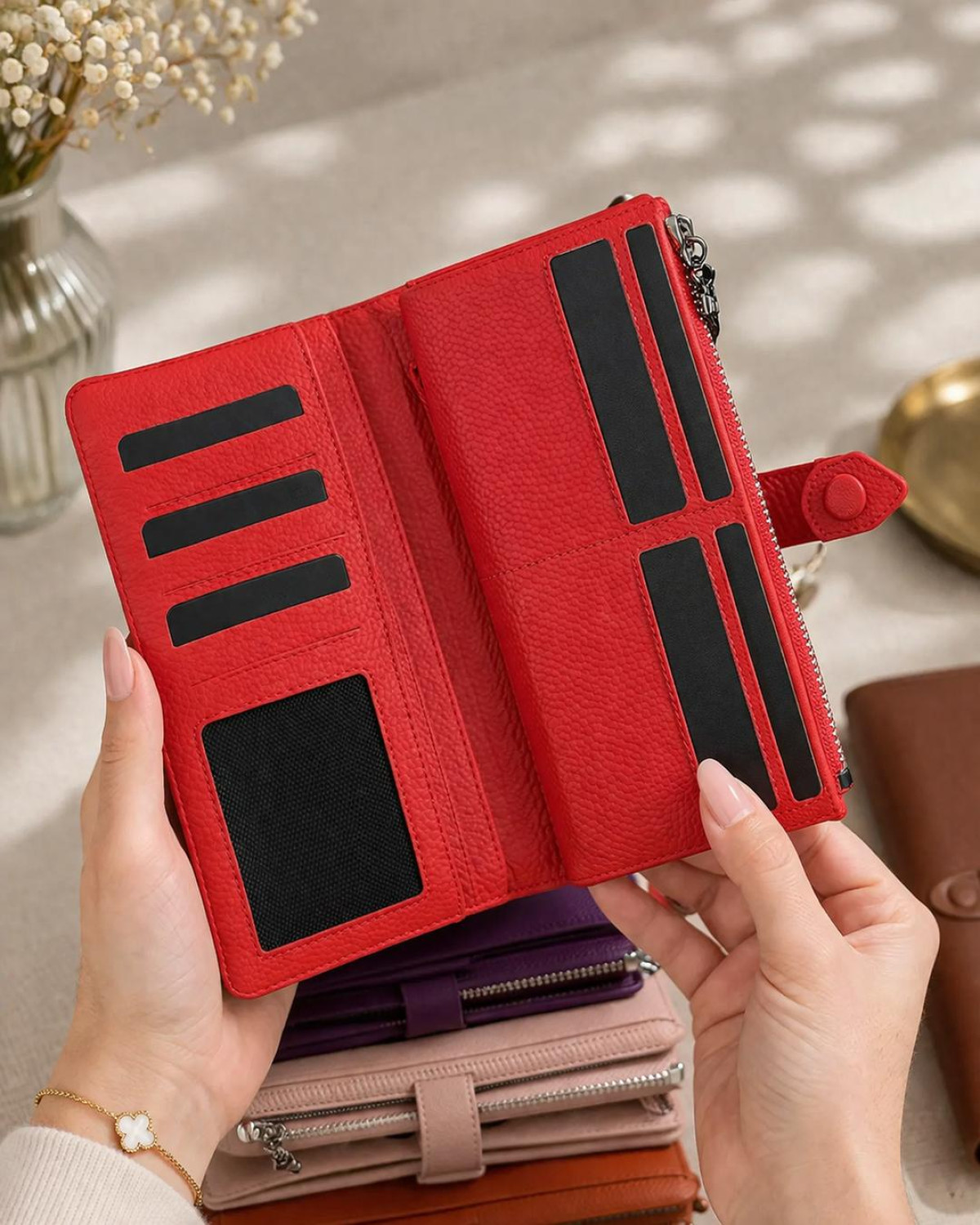 Valeria Cüzdan Fermuarlı ve Mıknatıslı - Kırmızı